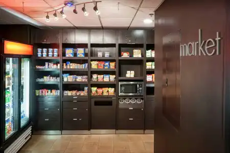 Courtyard by Marriott Jackson - 10