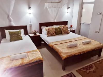 Comfort Inn- Galle Fort - 54