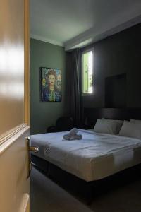 Residence Suites - 80