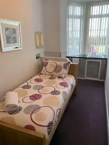 Austins Guest House - 16