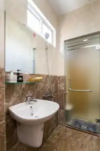 Marine & Apartment - 6