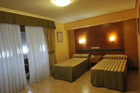 Hostal Los Gavilanes 2 - 35