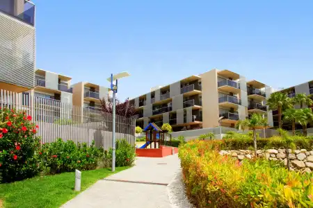 Rentalmar Families Paradise Village - 13