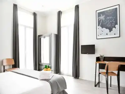 Hôtel Lemon - 79