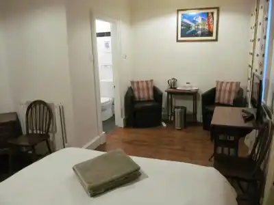 Lantern Guest House - 24