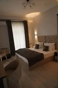 Costa - 100