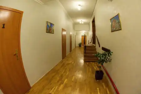 Grand Hostel - 11