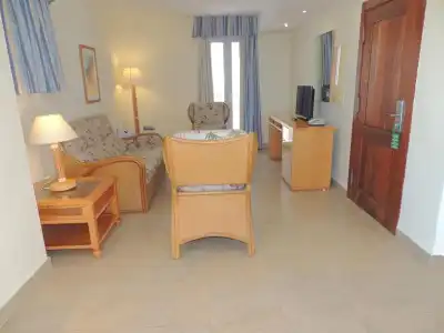 Punta del Cantal Suites - 85