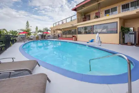 Ramada by Wyndham San Diego Airport - 14