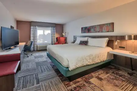 Hilton Garden Inn Albuquerque / Journal Center - 2