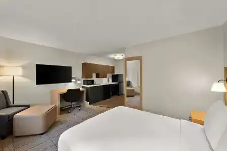 Sonesta Simply Suites Jersey City - 4