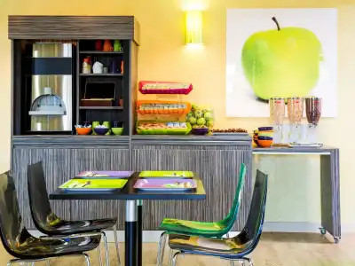 ibis Styles Bourges - 9