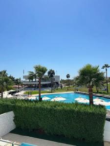 So White Club Resort - 33