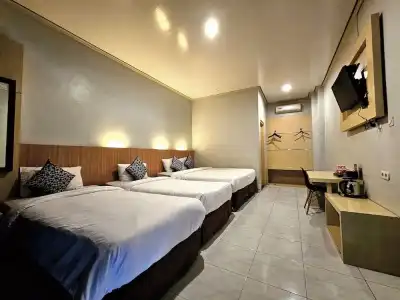 Airlangga - 25