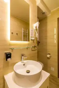 Privilege Suites by Central Park - 33