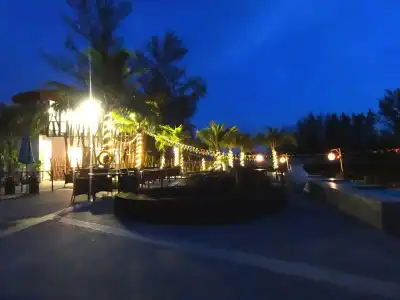 Le Coral Beach Resort and Cafe - 24