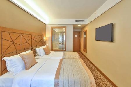 Ramada by Wyndham Istanbul Taksim - 12