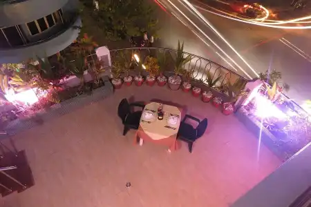 Le Vieux Nice Inn - 14