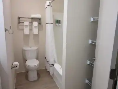 WaterWalk Extended Stay by Wyndham Wichita - 50