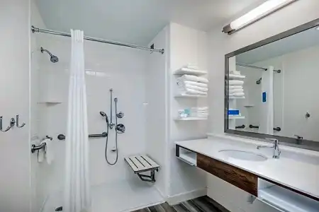 Hampton Inn and Suites Panama City Beach/Beachfront - 87
