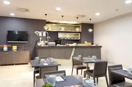 Exe Zaragoza WTC - 22