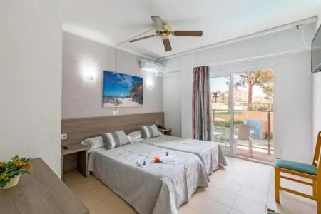 Costa Mediterraneo - Adults Only +16 - 53