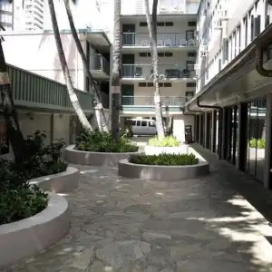 Kuhio Banyan Club - 24