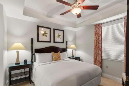 Beachside Resort & Residences - 36