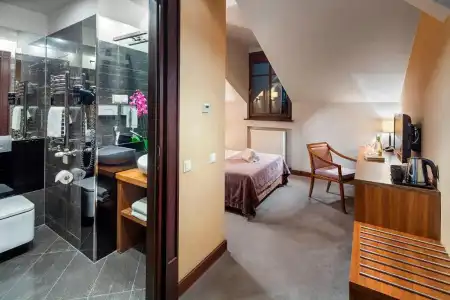 Unicus Krakow Old Town - Destigos - 36