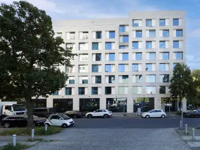 B&B Berlin-Tiergarten - 0