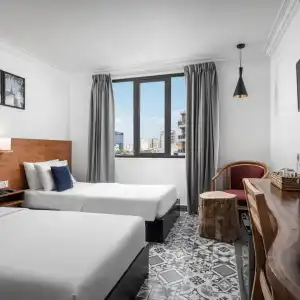 Pacific, Phnom Penh - 25