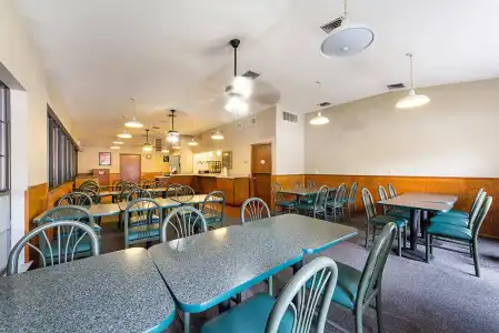 Econo Lodge Inn & Suites Fulton - Rockport - 28