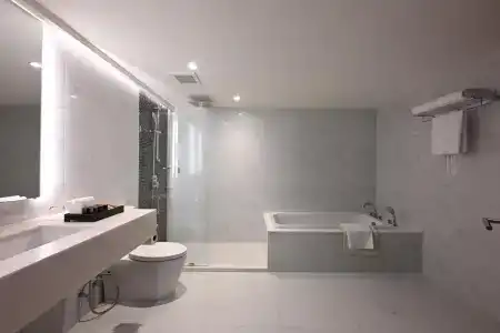 Mövenpick Sukhumvit 15 - 41
