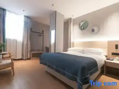 Ai Xiang  - 19