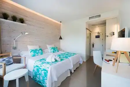 FERGUS Style Palmanova - Adults Only - 2