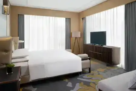 Courtyard by Marriott Zhengzhou Airport - 6