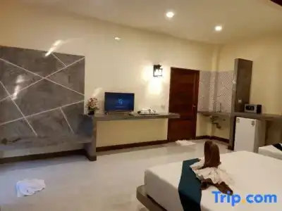 Lanta Pearl Beach Resort - 96