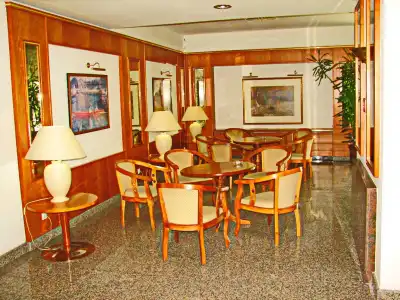 Shodlik Palace - 12