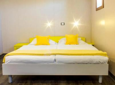 Botel Marina - Hostel - 40