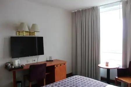 Ramada by Wyndham Bucharest Parc - 24