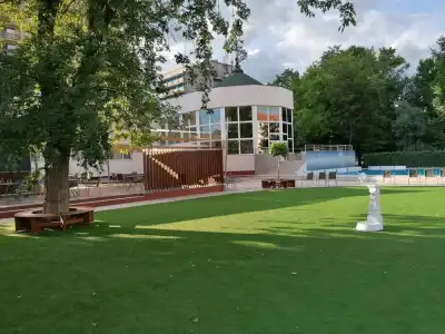 Barátság - 18