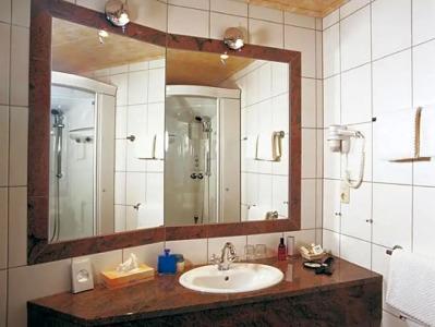 Moselstern Brixiade &Triton - 16