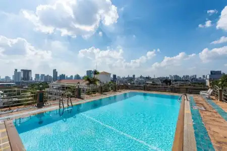 Royal Suite Bangkok - 14