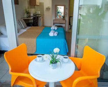 A. Maos Apartments - 111