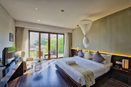 Ren Resort - 90