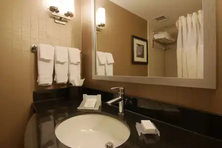 Hilton Garden Inn Toronto/Brampton - 8