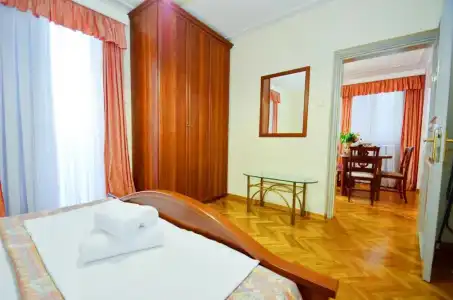 Villa Velzon Guesthouse - 78