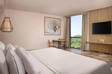 Melia Danang Beach Resort - 3
