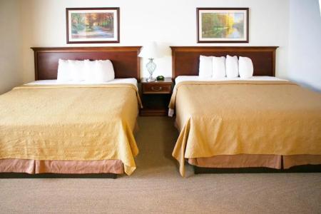 Alex and Suites - 35