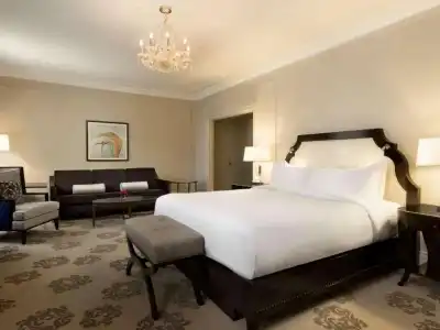 Fairmont Vancouver - 80